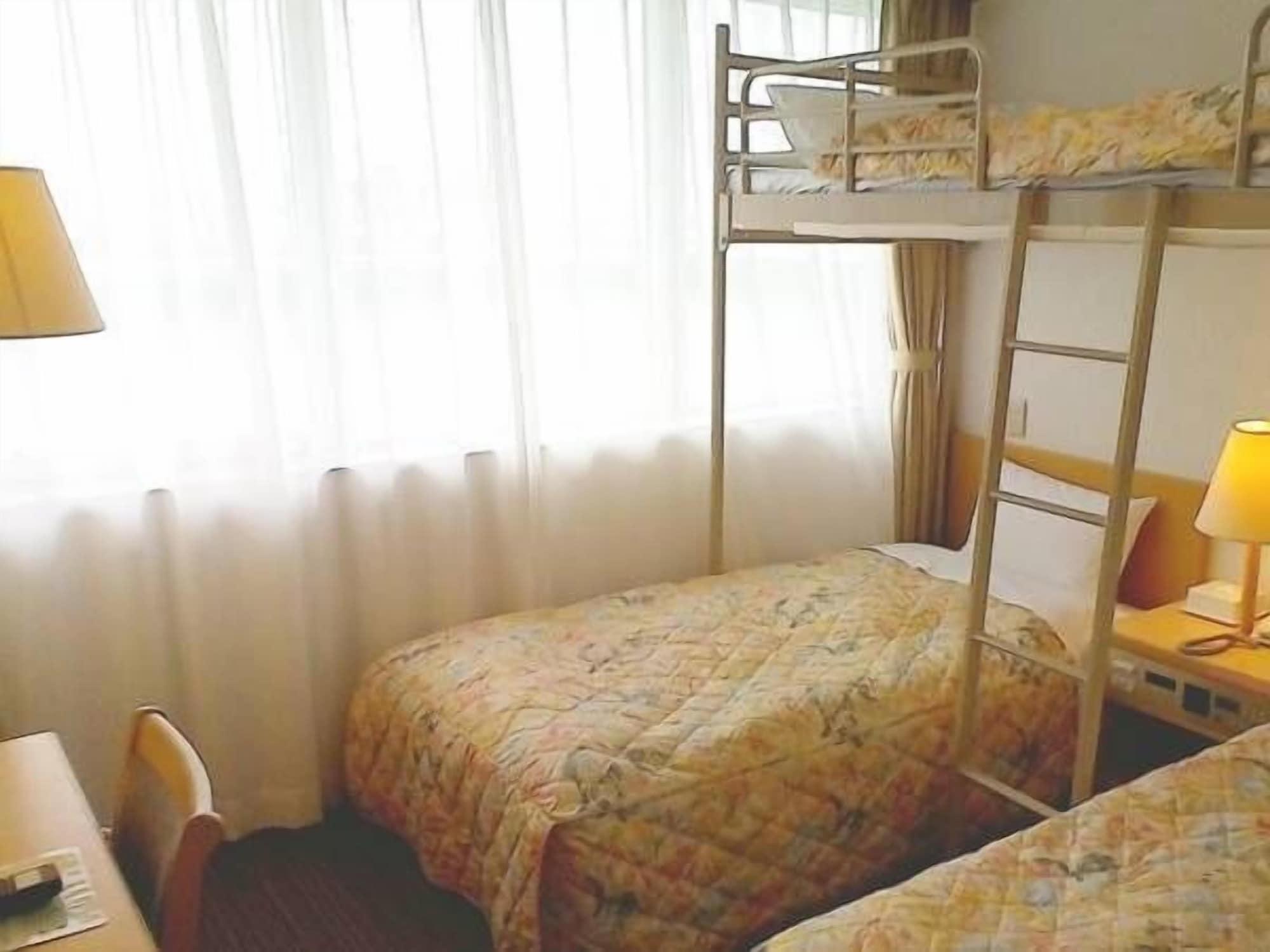 Отель Osaka Academia Экстерьер фото