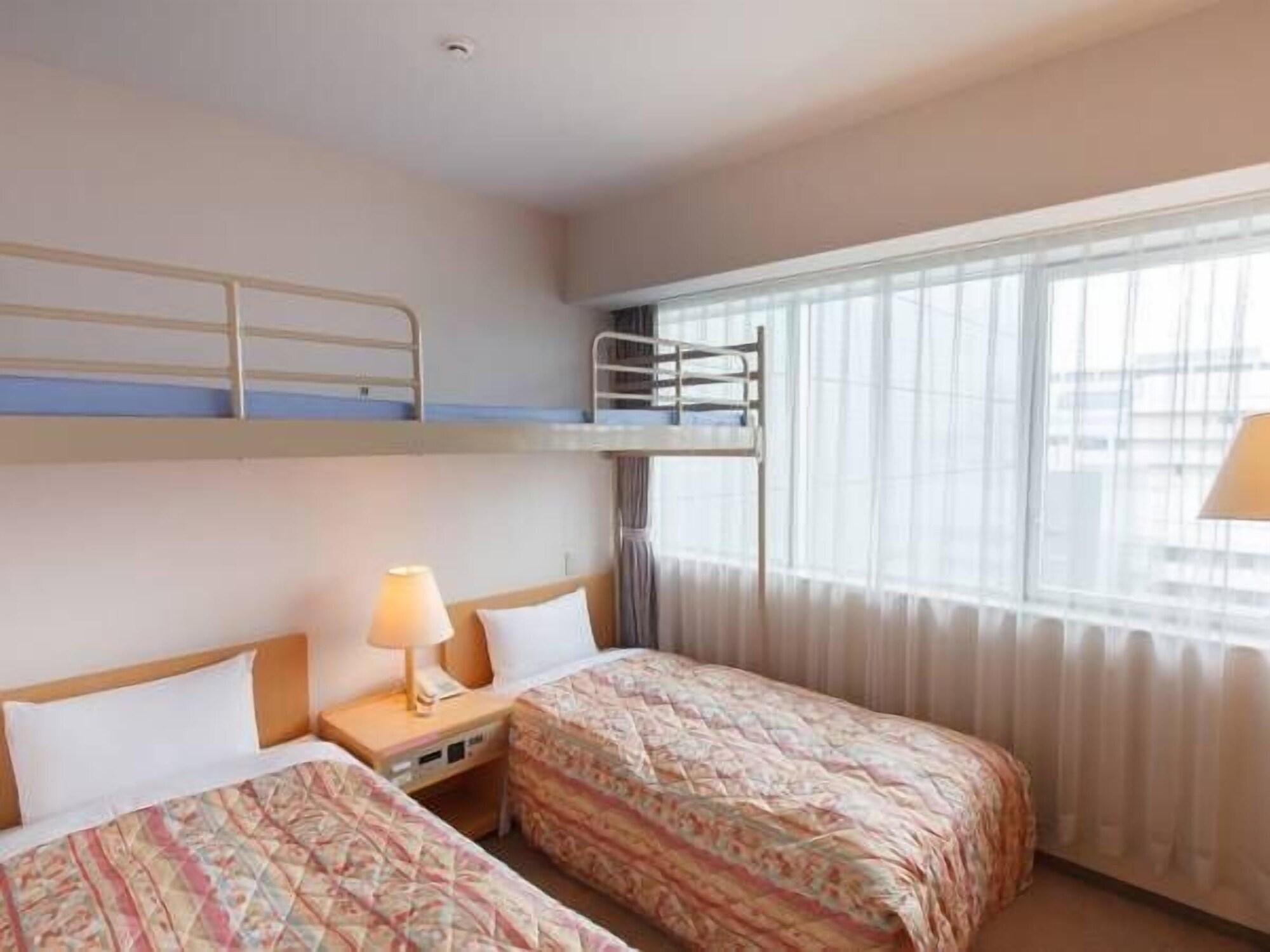Отель Osaka Academia Экстерьер фото