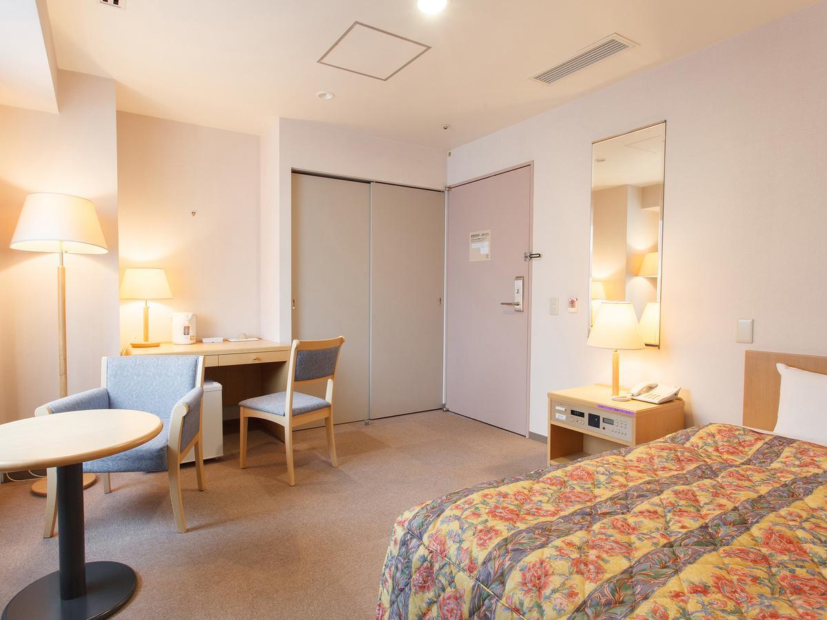 Отель Osaka Academia Экстерьер фото