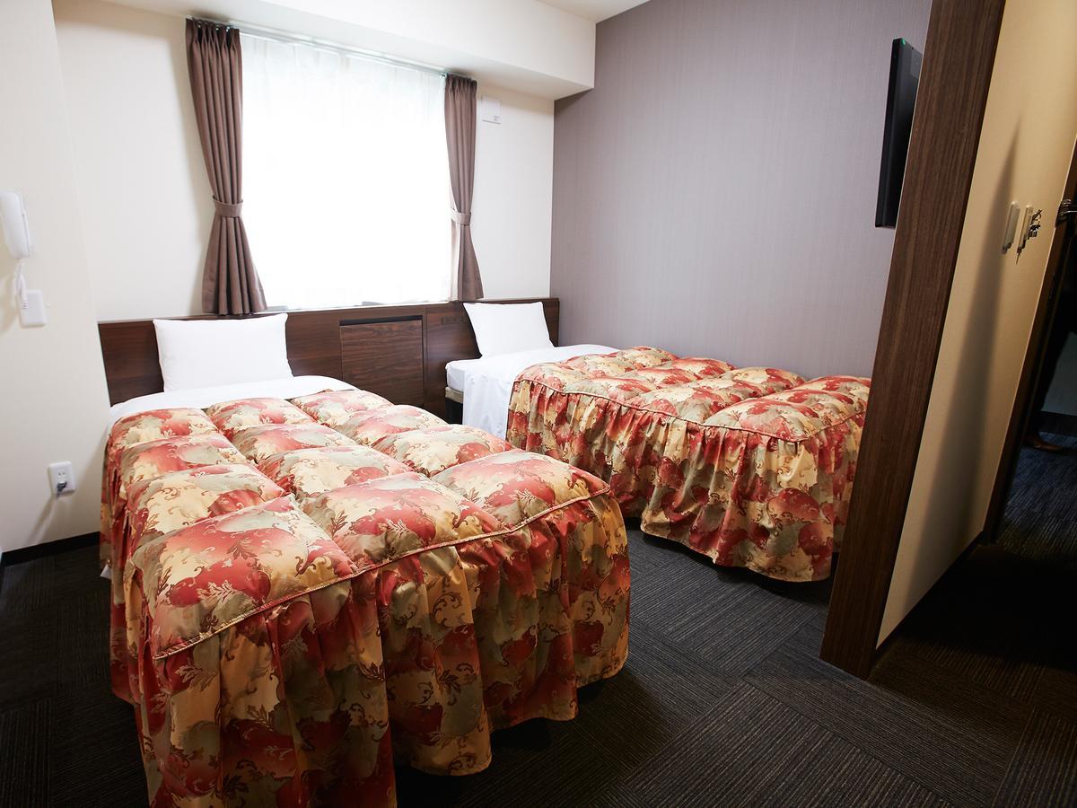 Отель Osaka Academia Экстерьер фото