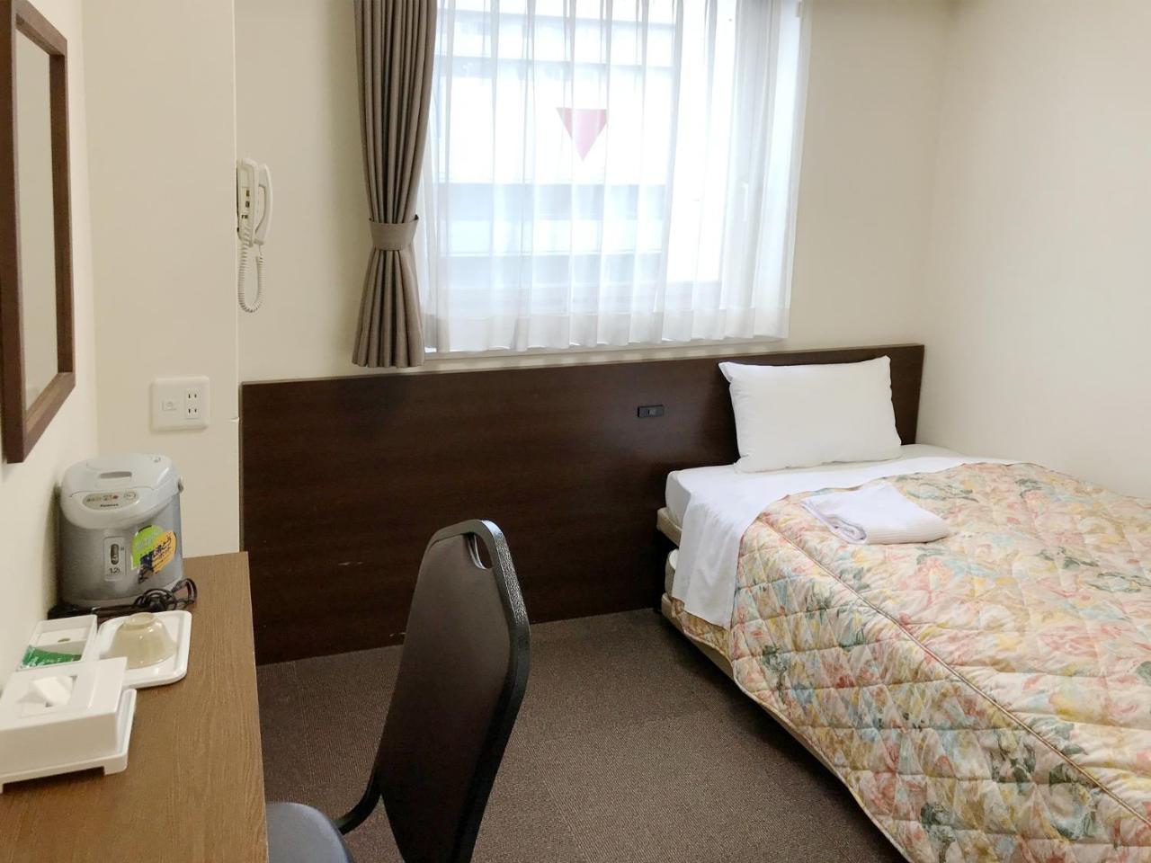 Отель Osaka Academia Экстерьер фото