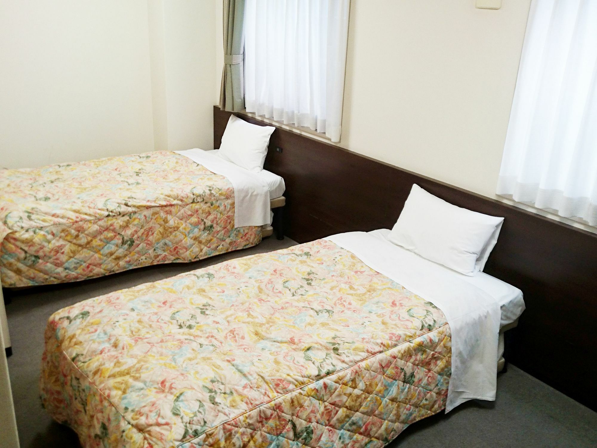 Отель Osaka Academia Экстерьер фото