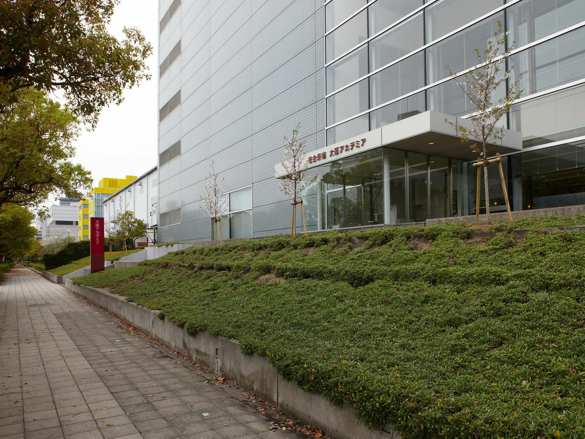 Отель Osaka Academia Экстерьер фото